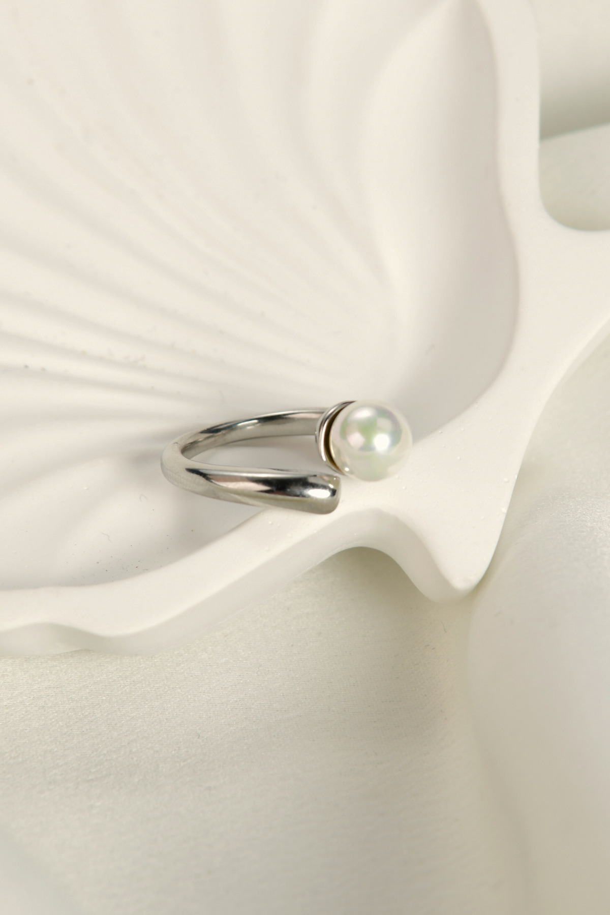 Üzeri İncili Ayarlanabilir Çelik Yüzük