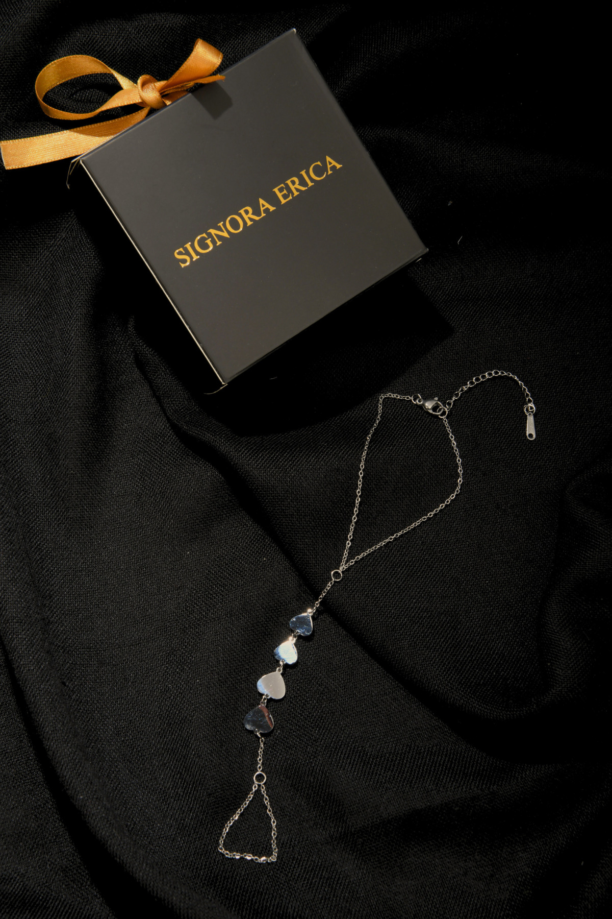 4 Kalp Model Kadın Çelik Şahmeran