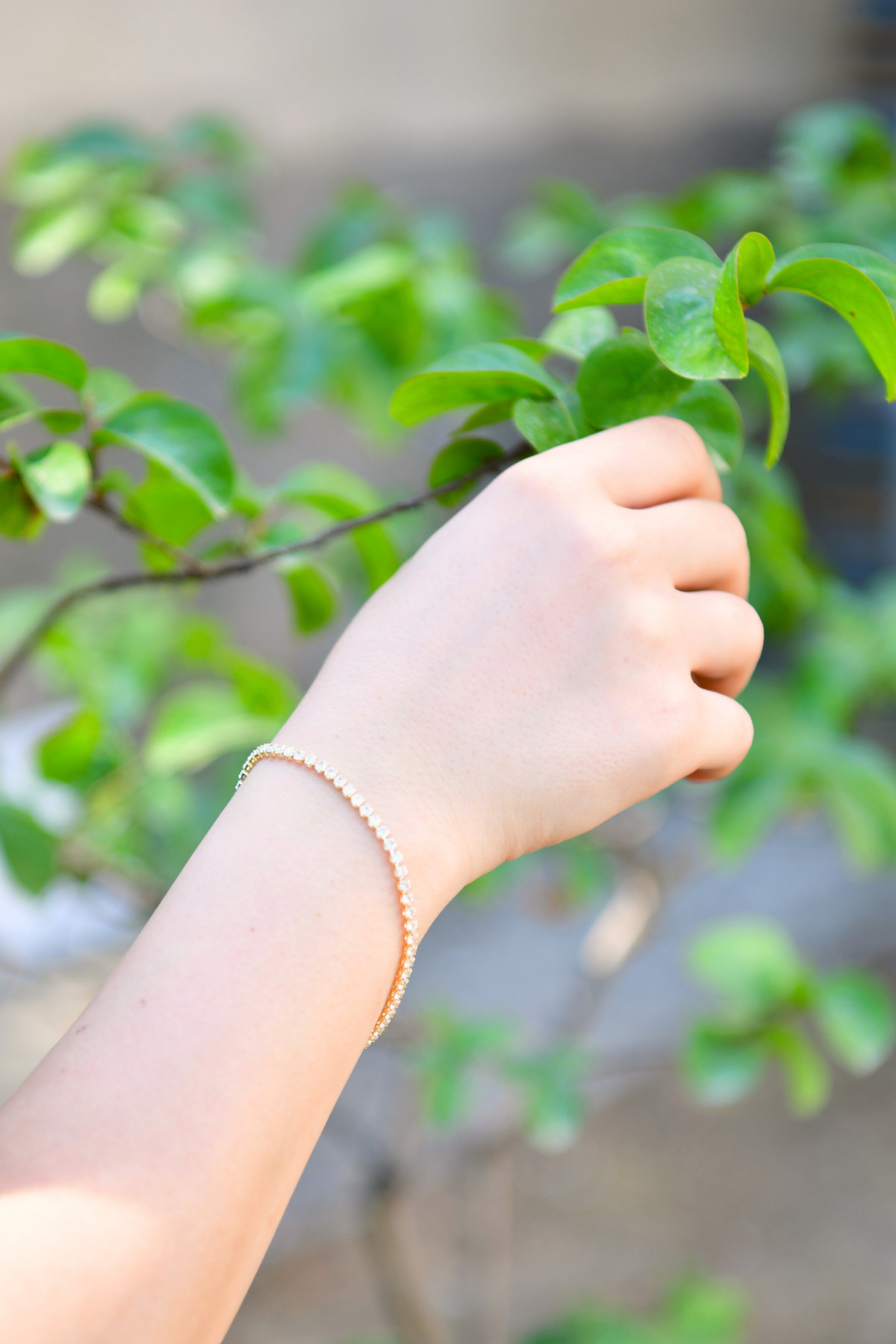 Yuvarlak Sıralı Zirkon Taşlı Kadın Çelik Görünümlü Xp Zincir Bileklik 3mm