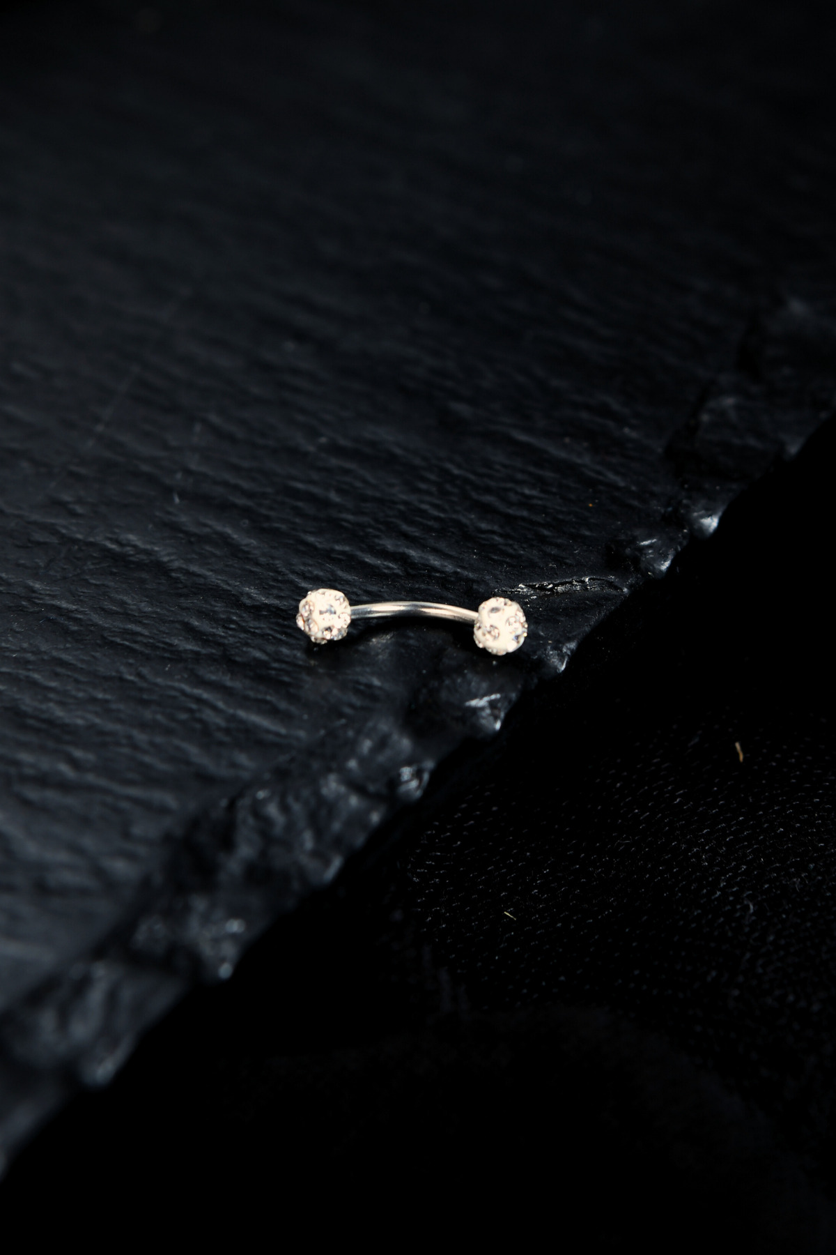 İki Ucu Disko Topu Model Kaş Piercing