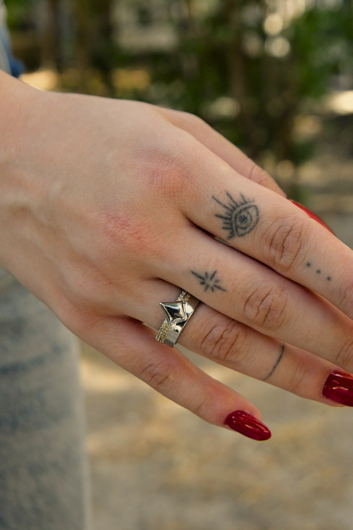 Üzeri Taşlı Mızrak Desenli Sarı Taşlı Ayarlanabilir Yüzük Çelik Görünümlü Xp