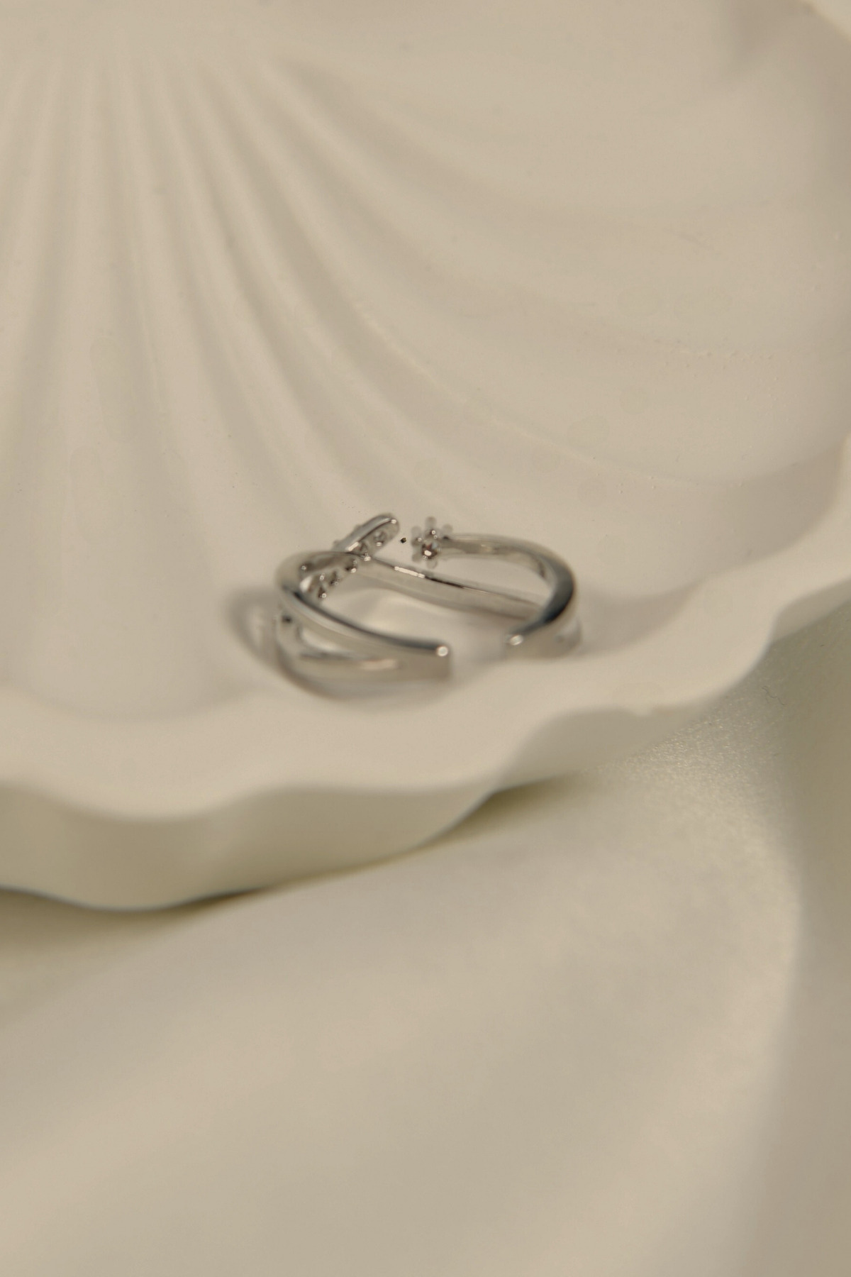 Sonsuzluk Desenli Üzeri Taşlı Çelik Görünümlü Xp Eklem Yüzüğü