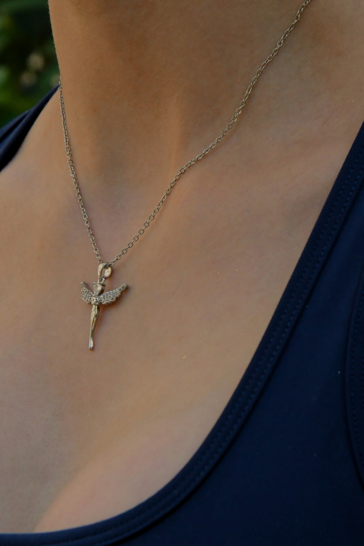 Zirkon Taşlı Melek Model Kadın Çelik Kolye